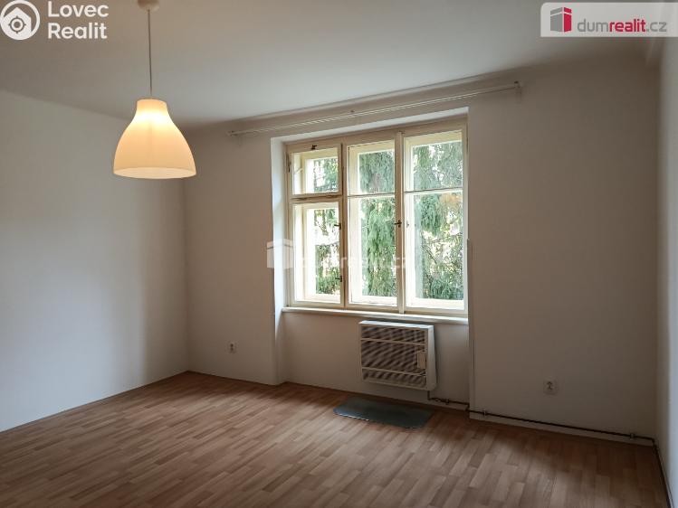 Pronájem bytu 1+KK Praha 10, V předpolí č. 4