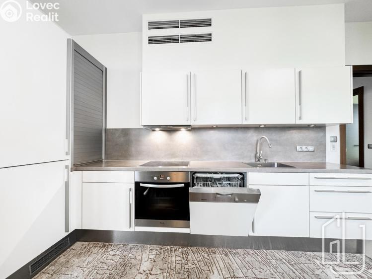 Pronájem bytu 3+KK Praha, K sídlišti č. 6