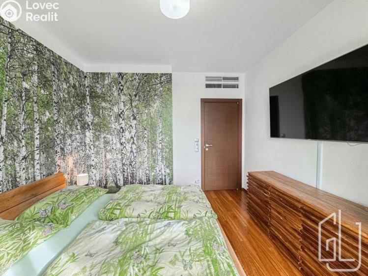 Pronájem bytu 3+KK Praha, K sídlišti č. 12