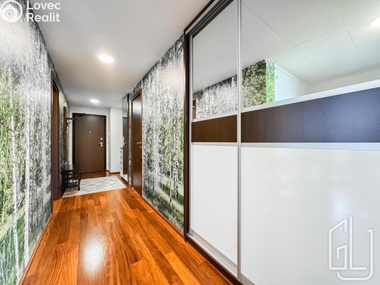 Pronájem bytu 3+KK Praha, K sídlišti č. 13