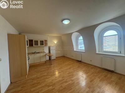 Pronájem bytu 2+KK Olomouc, Wellnerova č. 3