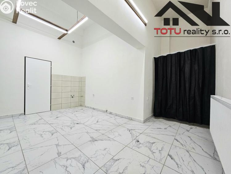 Pronájem komerční nemovitosti Jaroměř, Husova č. 4