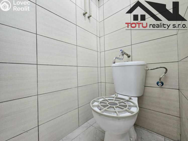 Pronájem komerční nemovitosti Jaroměř, Husova č. 7