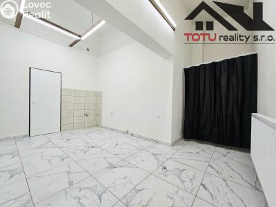 Pronájem komerční nemovitosti Jaroměř, Husova č. 4