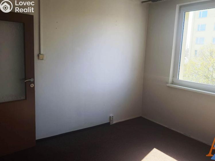 Pronájem bytu 1+KK Chomutov, Kostnická č. 10