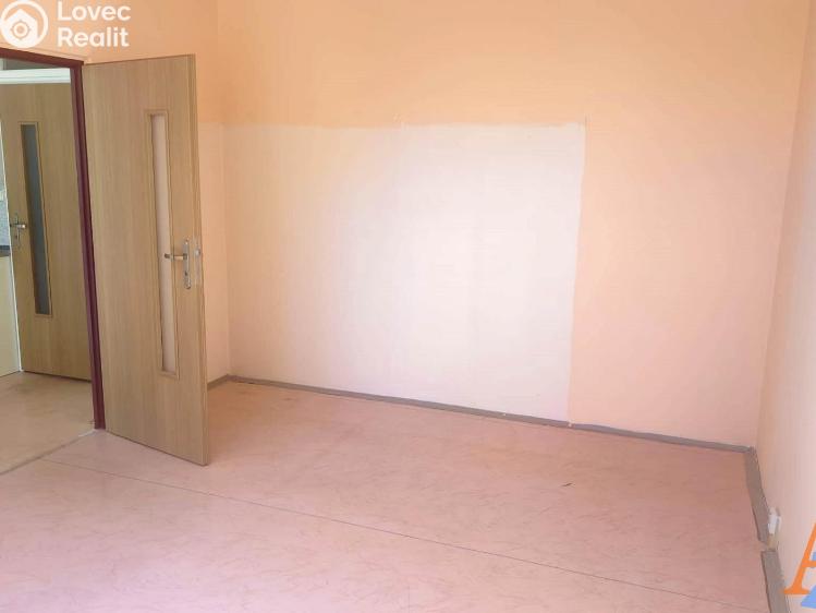 Rent apartment 1+1 Chomutov, Školní pěšina č. 5