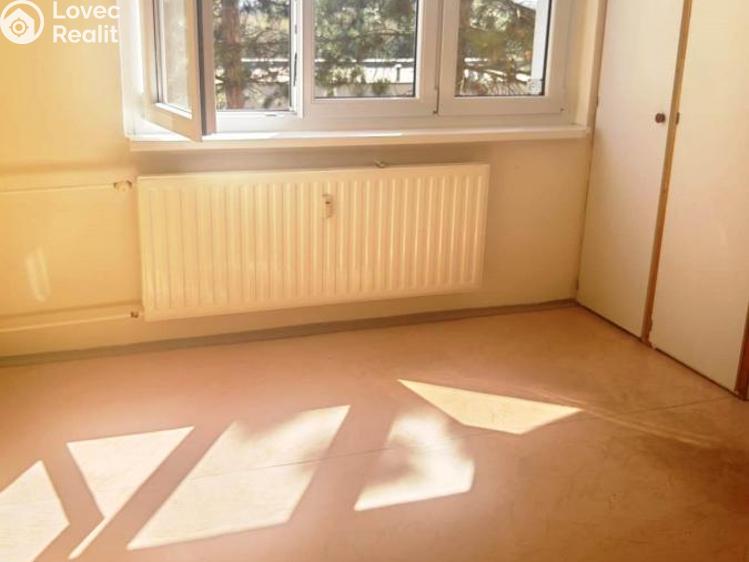 Rent apartment 1+1 Chomutov, Školní pěšina č. 10