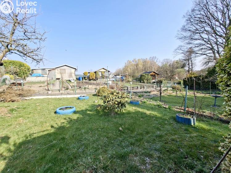 Продажа хижины Karviná, Včelařská č. 2