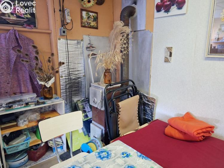 Продажа хижины Karviná, Včelařská č. 7