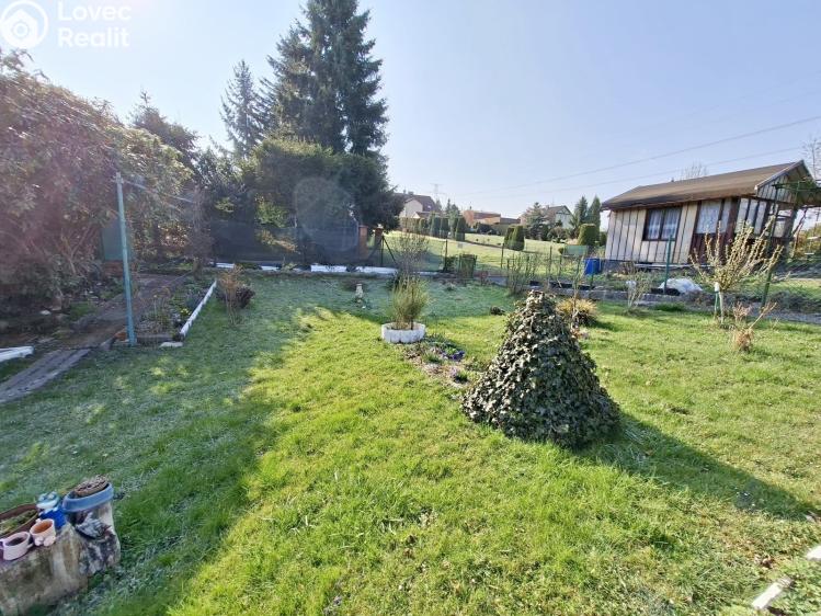 Продажа хижины Karviná, Včelařská č. 10