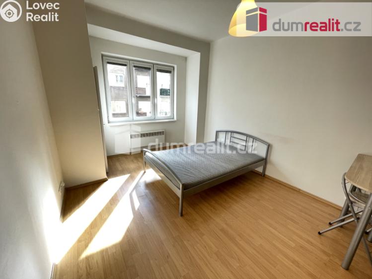 Pronájem bytu 1+KK Praha 5, Moulíkova č. 3