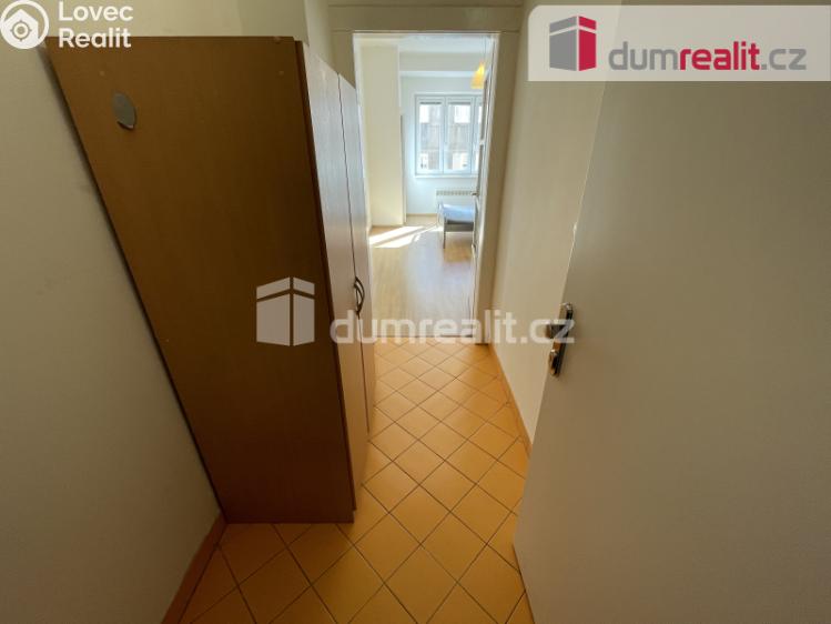 Pronájem bytu 1+KK Praha 5, Moulíkova č. 5