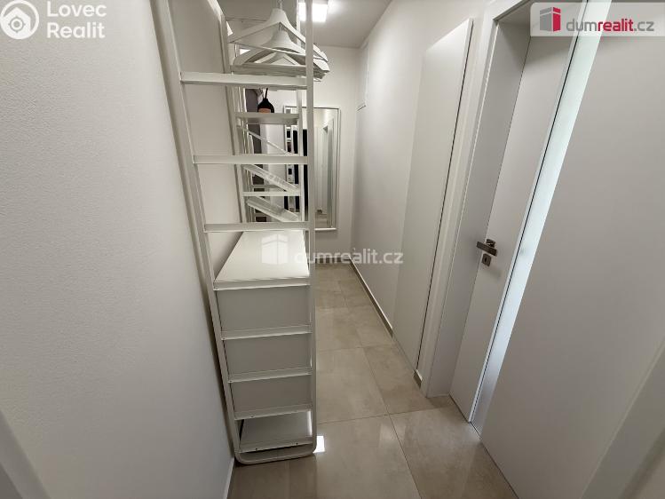 Pronájem bytu 2+KK Praha 5, Brožíkova č. 14