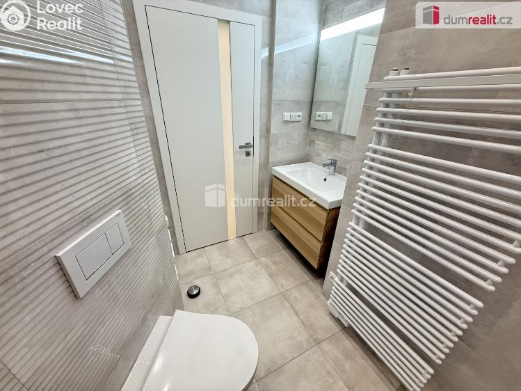 Pronájem bytu 2+KK Praha 5, Brožíkova č. 15