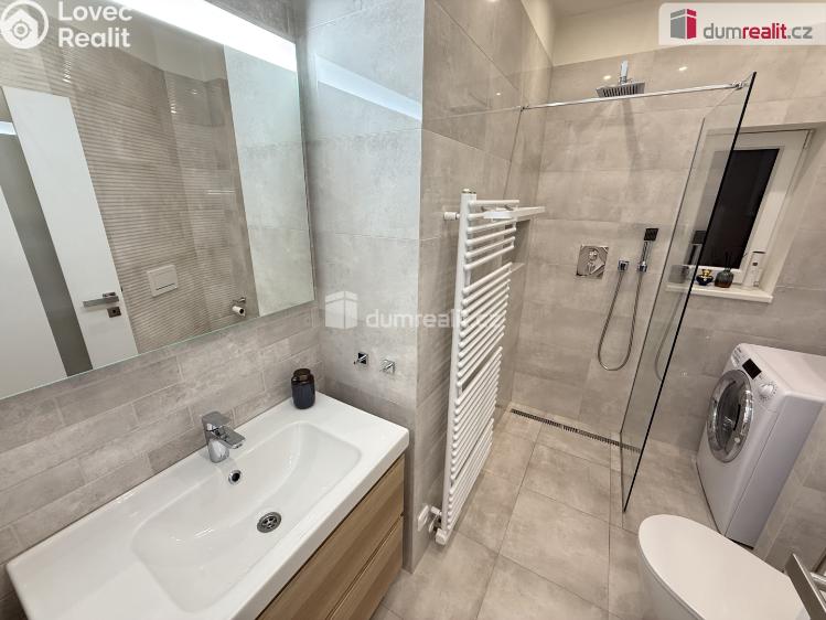 Pronájem bytu 2+KK Praha 5, Brožíkova č. 16