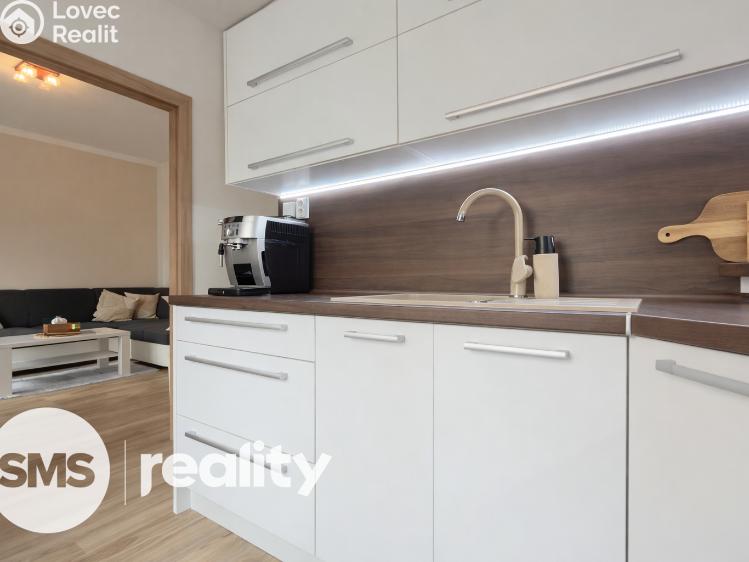 Pronájem bytu 3+1 Karviná, Žižkova 2852/17 č. 8