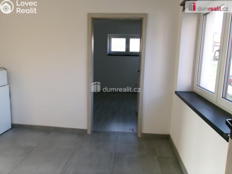 Pronájem bytu 2+KK Dobrovice, Na Hložku č. 7