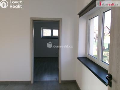 Pronájem bytu 2+KK Dobrovice, Na Hložku č. 10