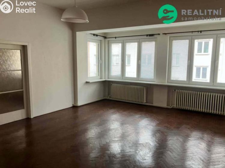 Pronájem bytu 3+1 Litoměřice, Tolstého č. 3