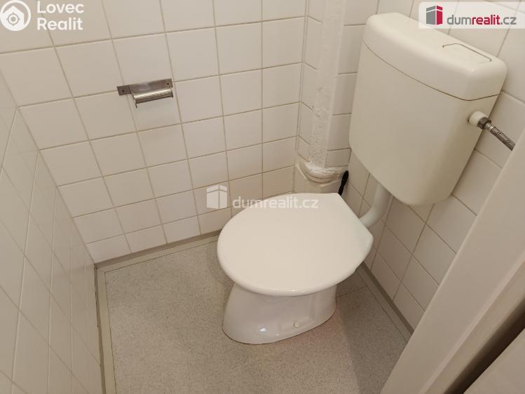 Pronájem bytu 1+KK Praha 10, V předpolí č. 9