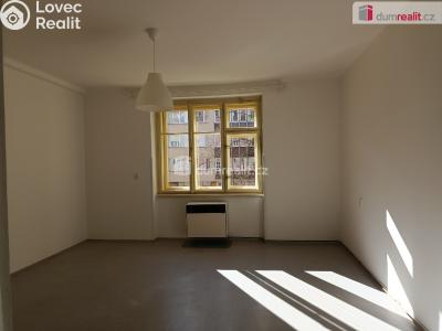 Pronájem bytu 1+KK Praha 10, V předpolí č. 1