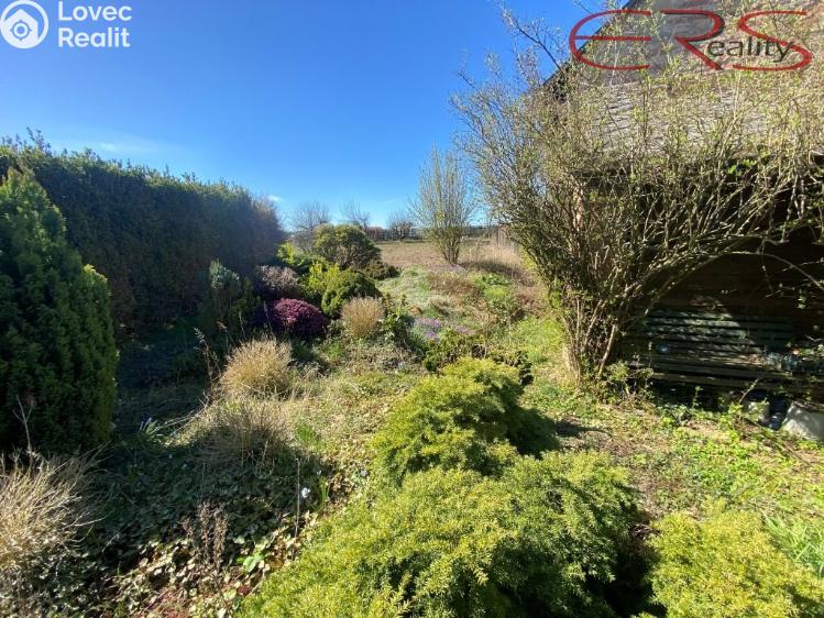 Prodej zemědělské usedlosti Niměřice č. 15