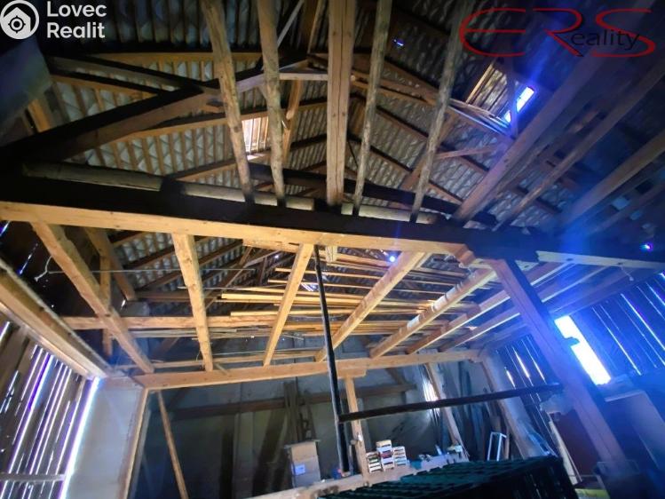 Prodej zemědělské usedlosti Niměřice č. 18