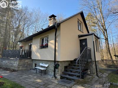 Prodej rodinného domu Horní Suchá, Na Polanech č. 3