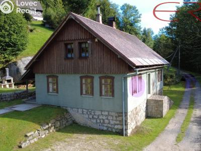 Prodej rodinného domu Desná č. 2