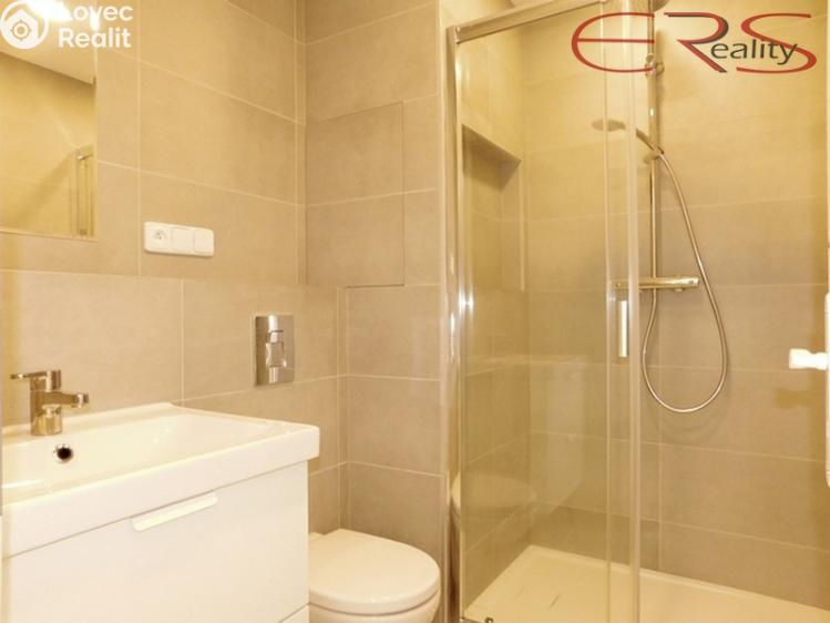 Pronájem bytu 2+KK Desná, Poštovní č. 2