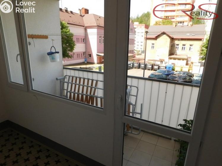 Pronájem bytu 2+KK Desná, Poštovní č. 8