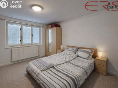 Sale family house Mnichovo Hradiště, Masarykovo náměstí 283 č. 10