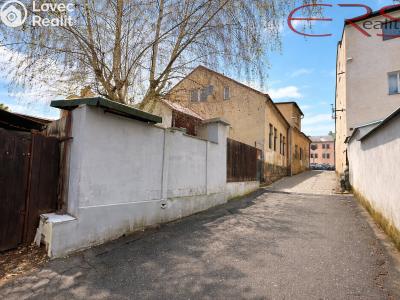 Sale family house Mnichovo Hradiště, Masarykovo náměstí 283 č. 13