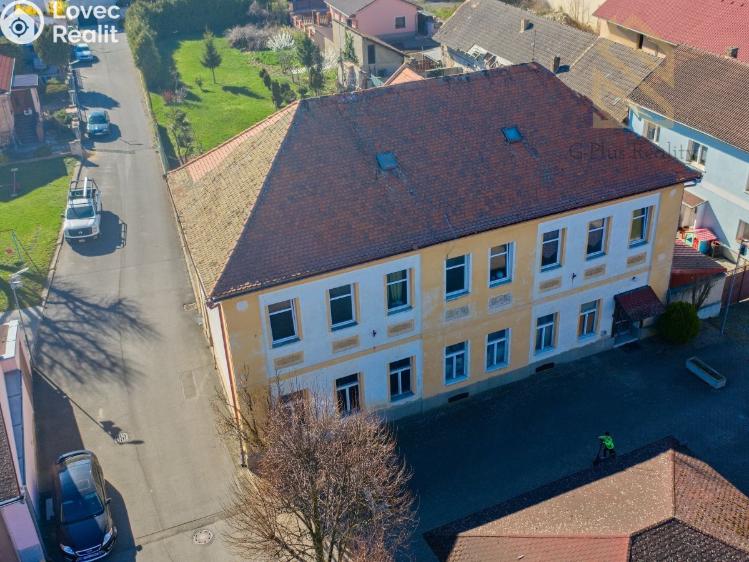 Prodej rodinného domu Radovesice č. 21