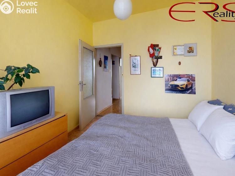 Prodej bytu 3+1 Praha, Lamačova 858/34 č. 8