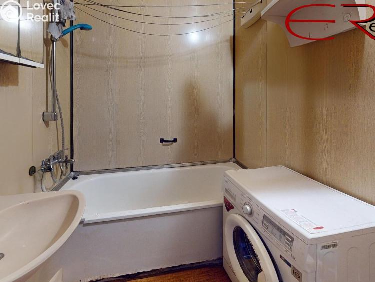 Prodej bytu 3+1 Praha, Lamačova 858/34 č. 12