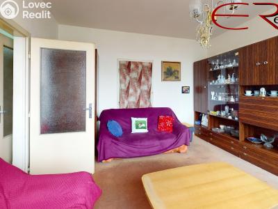 Prodej bytu 3+1 Praha, Lamačova č. 4