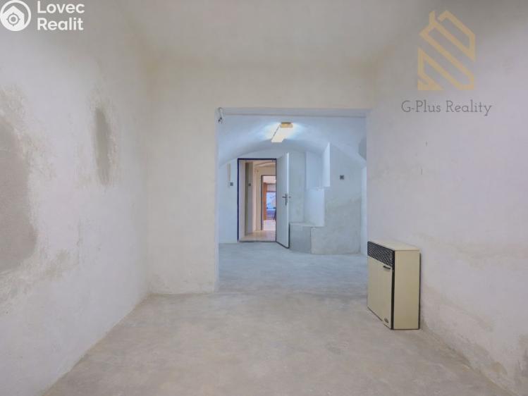 Pronájem obchodního prostoru Louny, Pivovarská 45 č. 33