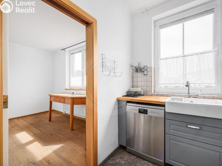 Продаж квартири 4+1 České Budějovice, J. Plachty 1153/18 č. 19