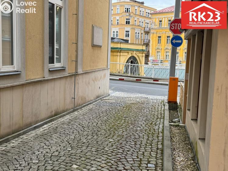 Pronájem garáže Mariánské Lázně, Masarykova 702/9 č. 3