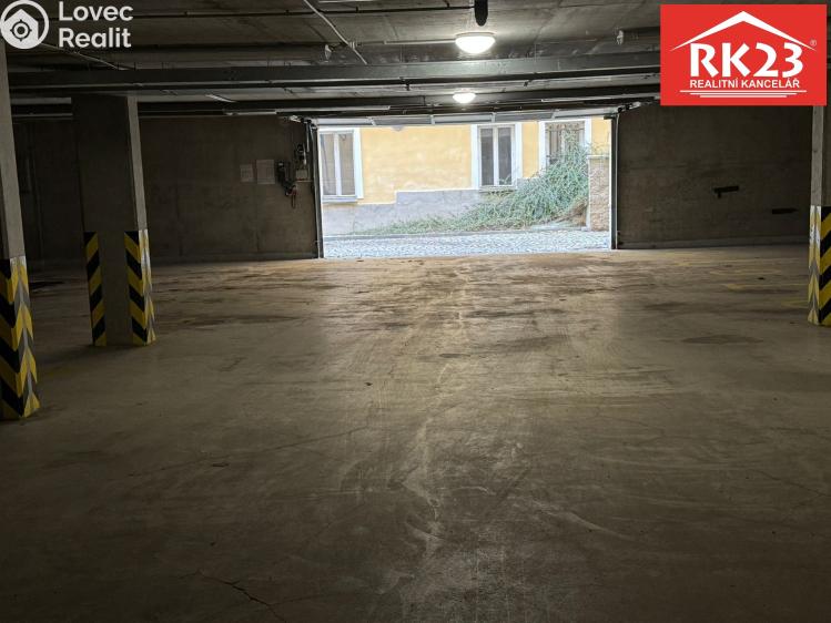 Pronájem garáže Mariánské Lázně, Masarykova 702/9 č. 4