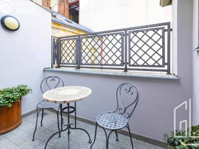 Pronájem bytu 3+KK Praha, Odborů č. 2