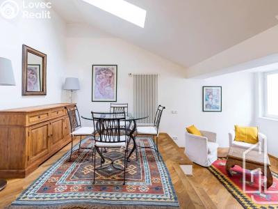 Pronájem bytu 3+KK Praha, Odborů č. 5