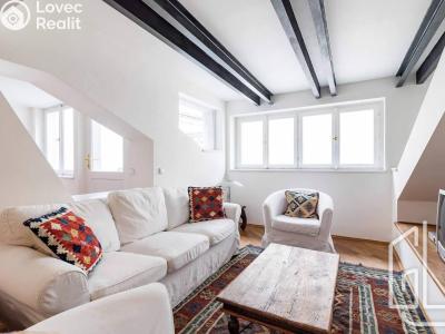 Pronájem bytu 3+KK Praha, Odborů č. 6