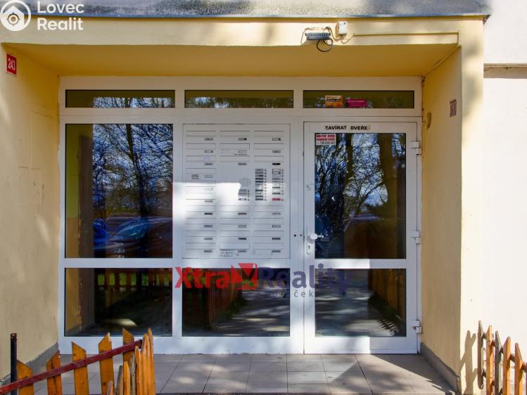 Prodej bytu 3+1 Krupka, Karla Čapka 243 č. 12