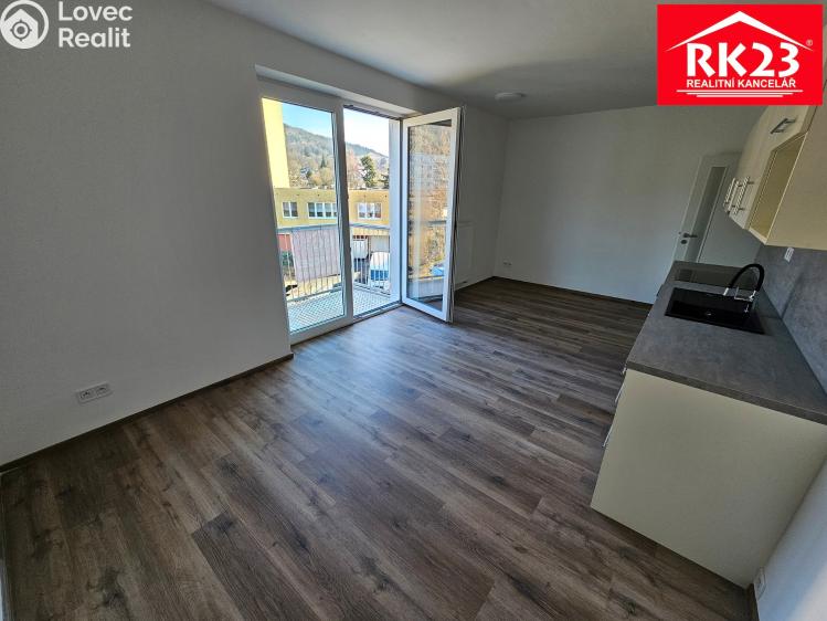 Продажа квартиры 3+KK Lázně Kynžvart, Královské svahy 459 č. 4