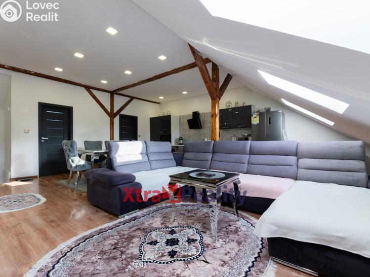 Prodej rodinného domu Teplice, Skupova 560/29 č. 8