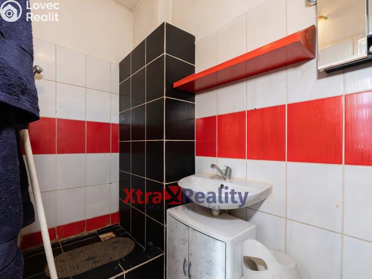 Prodej rodinného domu Teplice, Skupova 560/29 č. 18