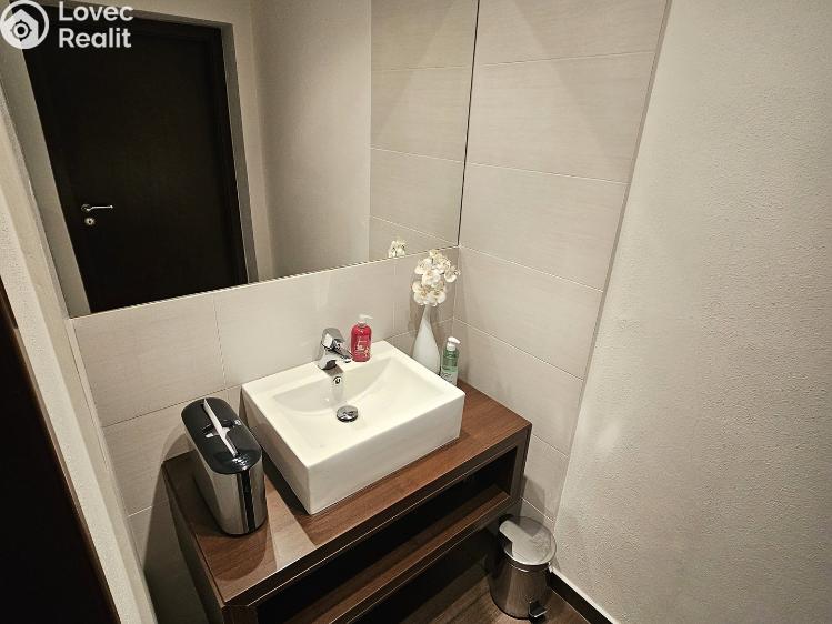 Оренда торгового приміщення Mariánské Lázně, Ruská 608/52a č. 5