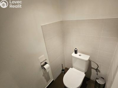 Pronájem obchodního prostoru Mariánské Lázně, Ruská č. 6